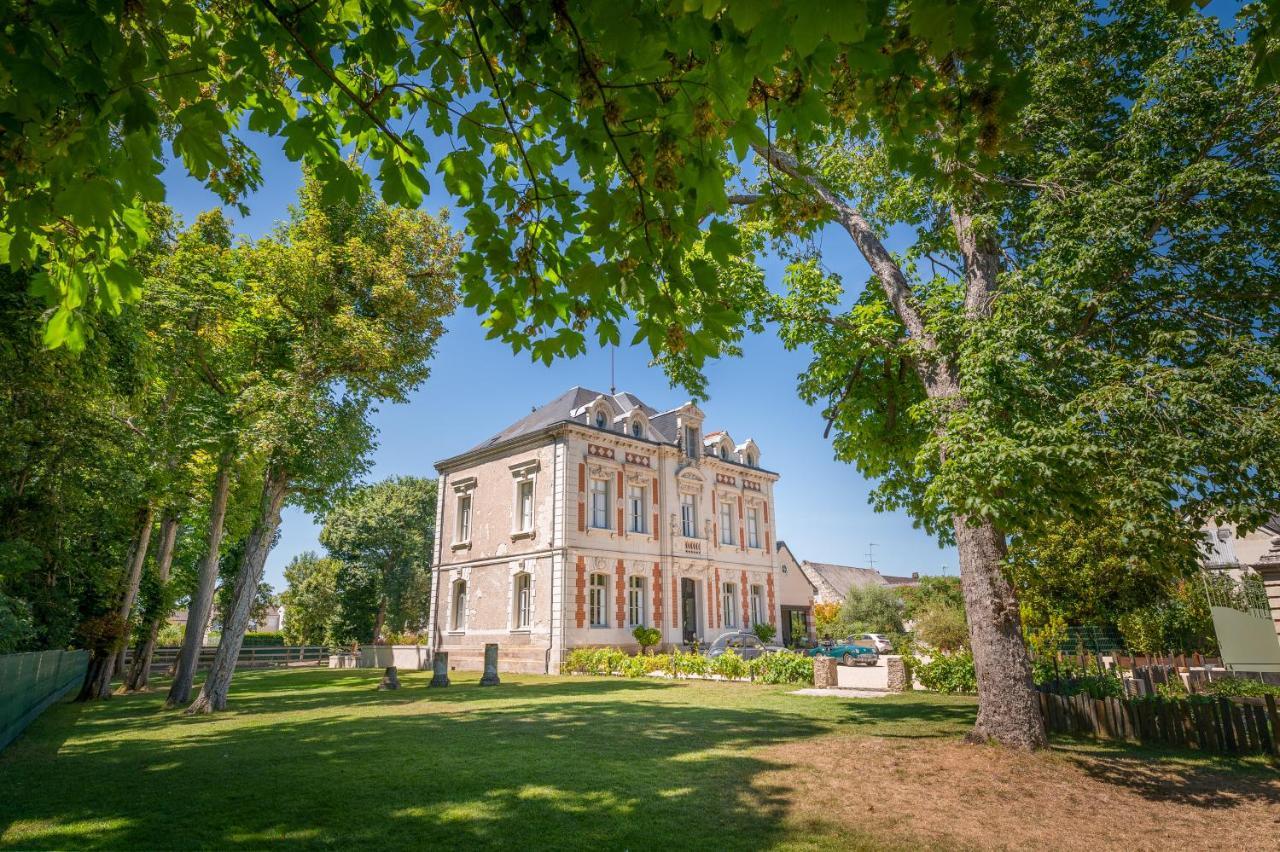 Appartement Du Chateau De La Caillerie Avoine エクステリア 写真